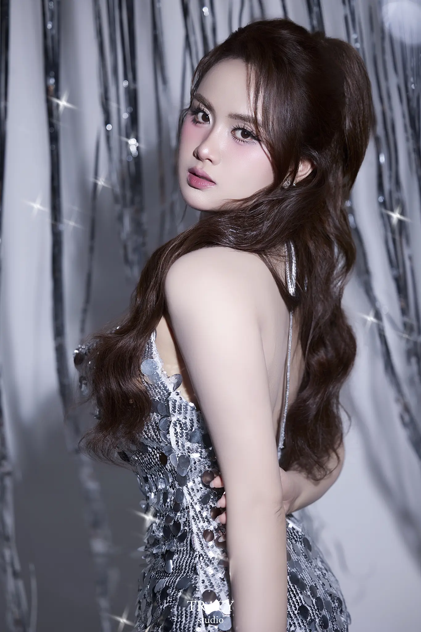 frontend/img/gallery/concept-sinh-nhat/tracy0006 1 copy.webp